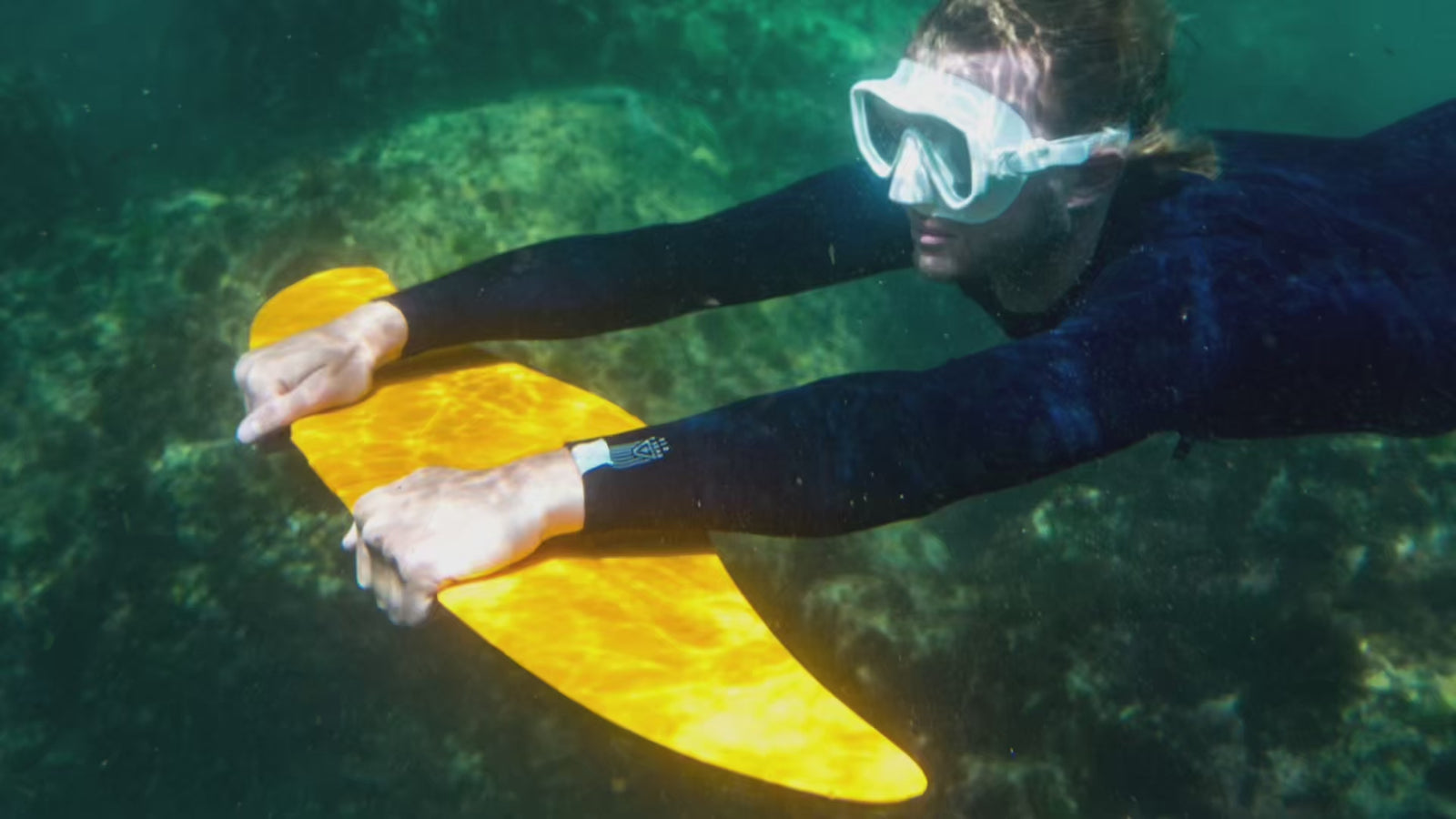 Vidéo de présentation du DeepFoil développé par Nereïs Ocean (ou Nereis Ocean) dans Actu.fr